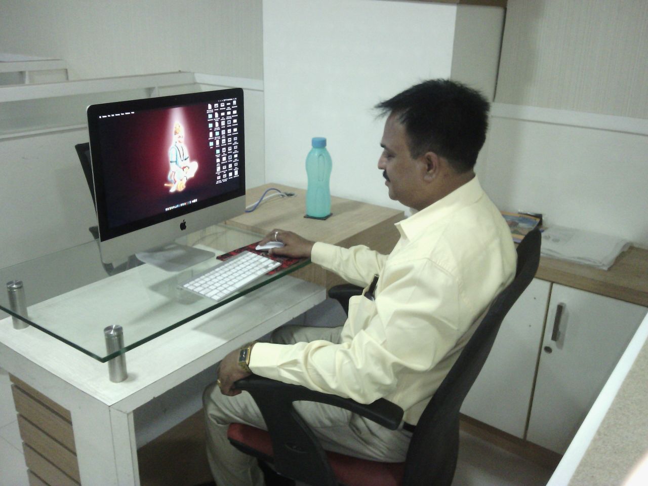 Artist Swapnil Jain, Indore MP INDIA https://www.iluarttherapy.com/