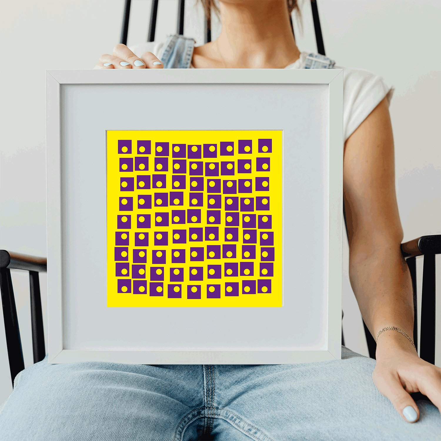 Geometric line pattern illusion for visual grounding exercises